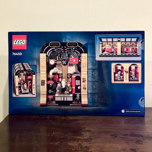 LEGO 76450 Book Nook Hogwarts Express New NIB in Hand - Picture 2 of 15